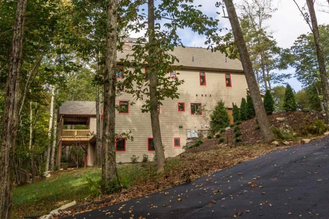 Fern Ridge Lodge At Sweetgrass Blowing Rock Exterior photo